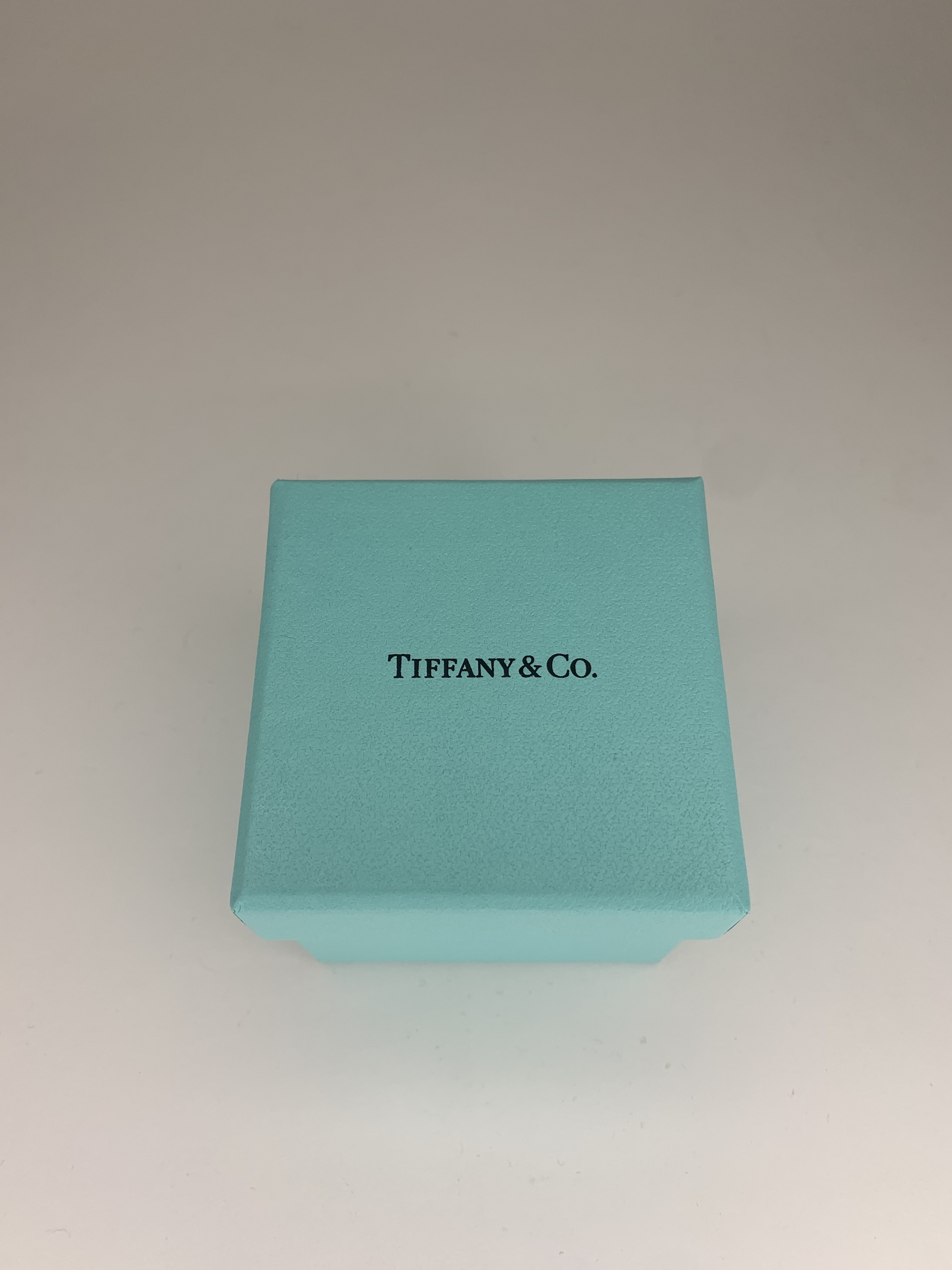 Dark Gray Tiffany & Co 950 Platinum 6mm Band Size 10.25 Men's Wedding Ring with Box