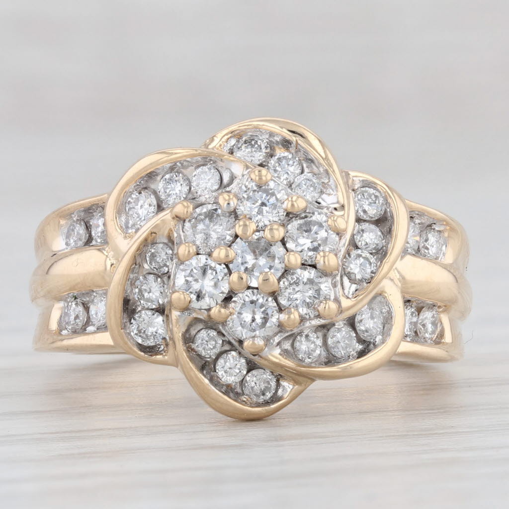 Light Gray 0.74ctw Diamond Flower Cluster Ring 14k Yellow Gold Size 7 Cocktail