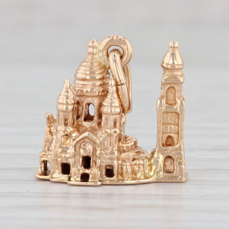 Light Gray Basilique du Sacre-Coeur Basilica Sacred Heart Charm 18k Gold Souvenir Pendant