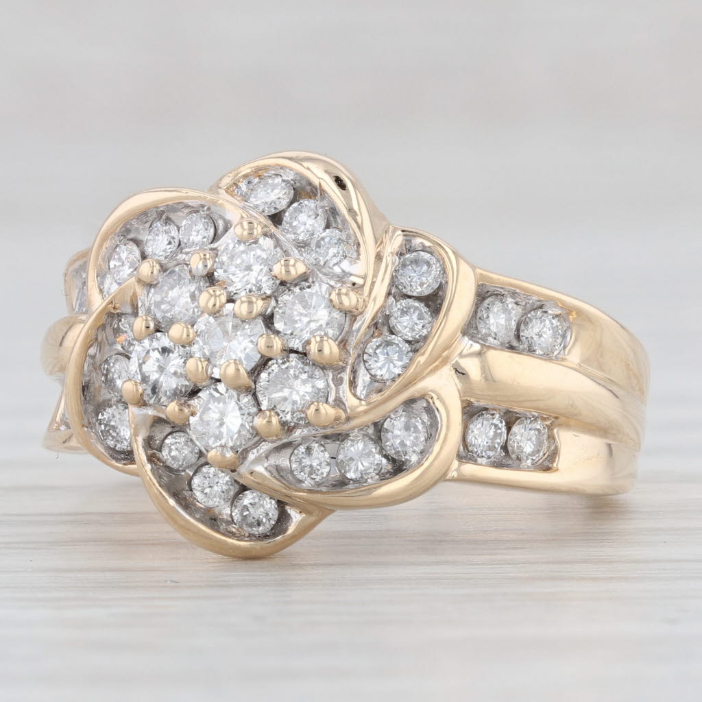 Light Gray 0.74ctw Diamond Flower Cluster Ring 14k Yellow Gold Size 7 Cocktail