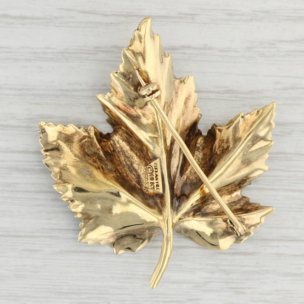 Light Gray Vintage Tiffany & Co Leaf Statement Brooch 18k Yellow Gold Italy Floral Pin