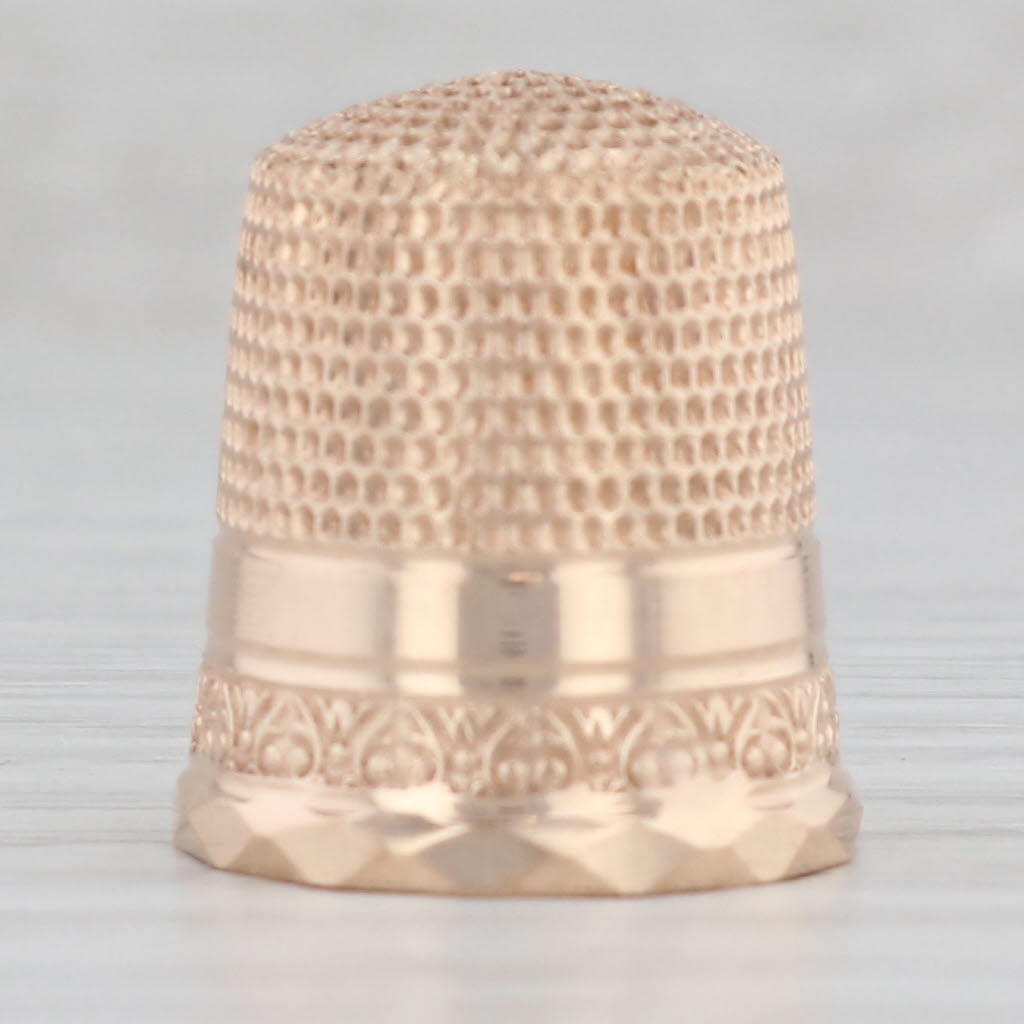 Light Gray Antique Size 7 Thimble 10k Yellow Gold Engraved Sewing Keepsake Collectible