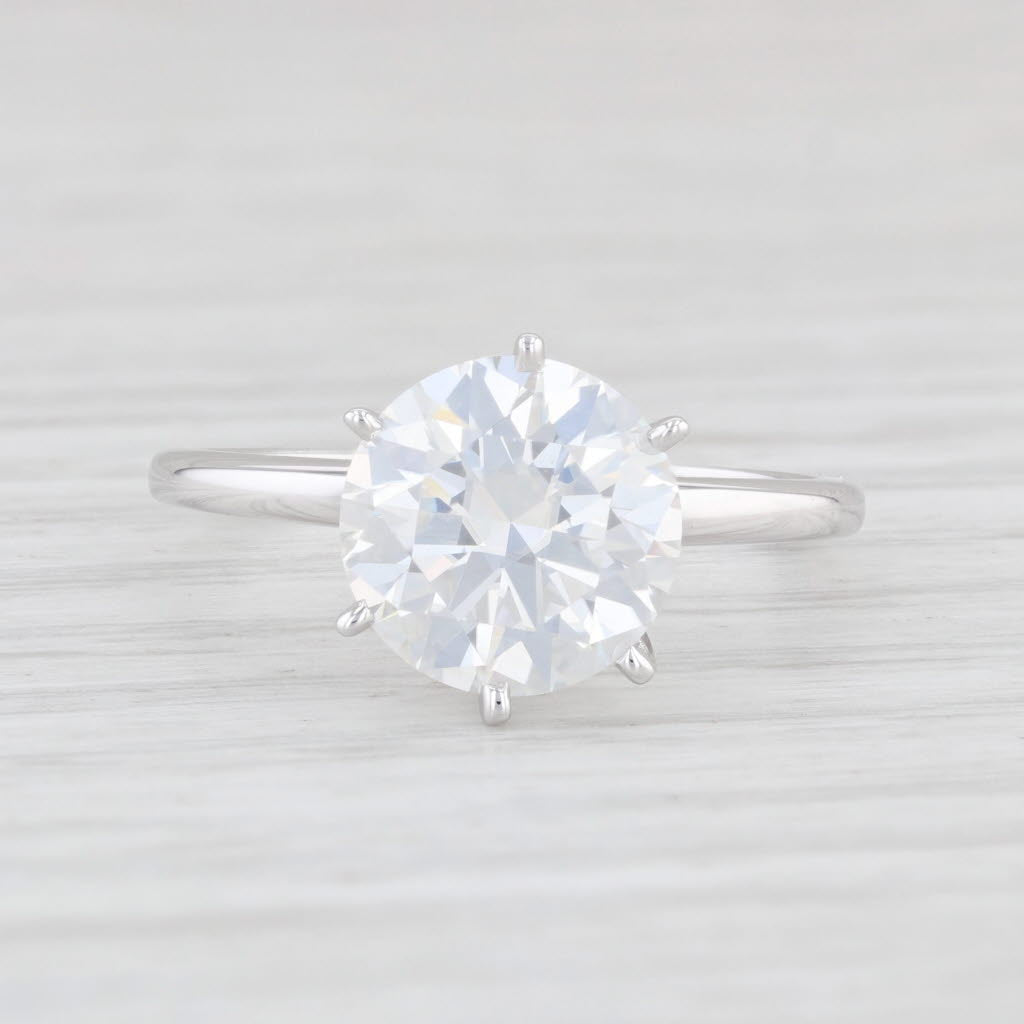 Light Gray 2.50ct Moissanite Engagement Ring 18k White Gold Round Solitaire Size 6.75