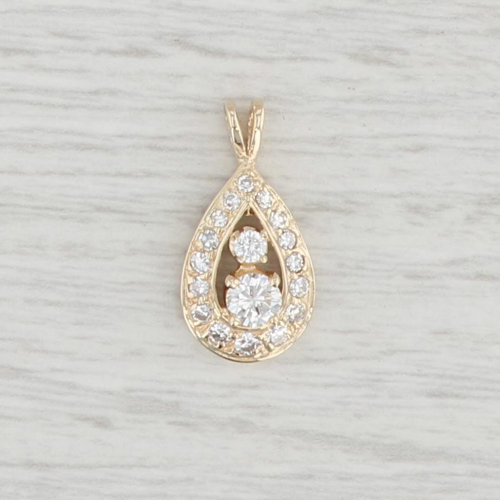 Light Gray 0.44ctw VS2 Diamond Teardrop Pendant 14k Yellow Gold Round Brilliant