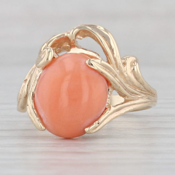 Light Gray Vintage Floral Coral Ring 10k Yellow Gold Oval Cabochon Solitaire Size 7.75