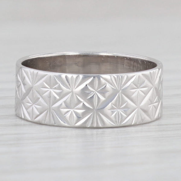 Light Gray Starburst Etched Ring 18k White Gold Size 7 Band Wedding Stackable