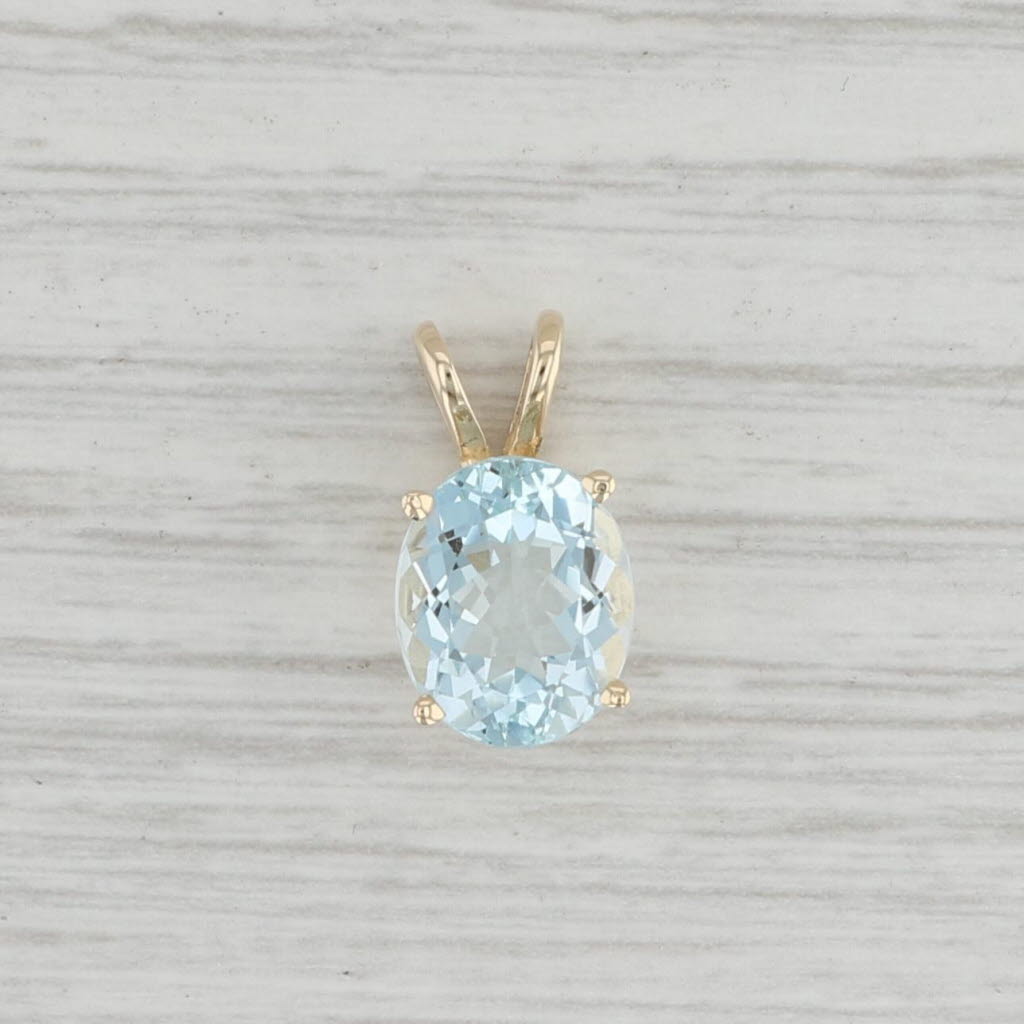 Light Gray 3.25ct Aquamarine Pendant 14k Yellow Gold Oval March Birthstone