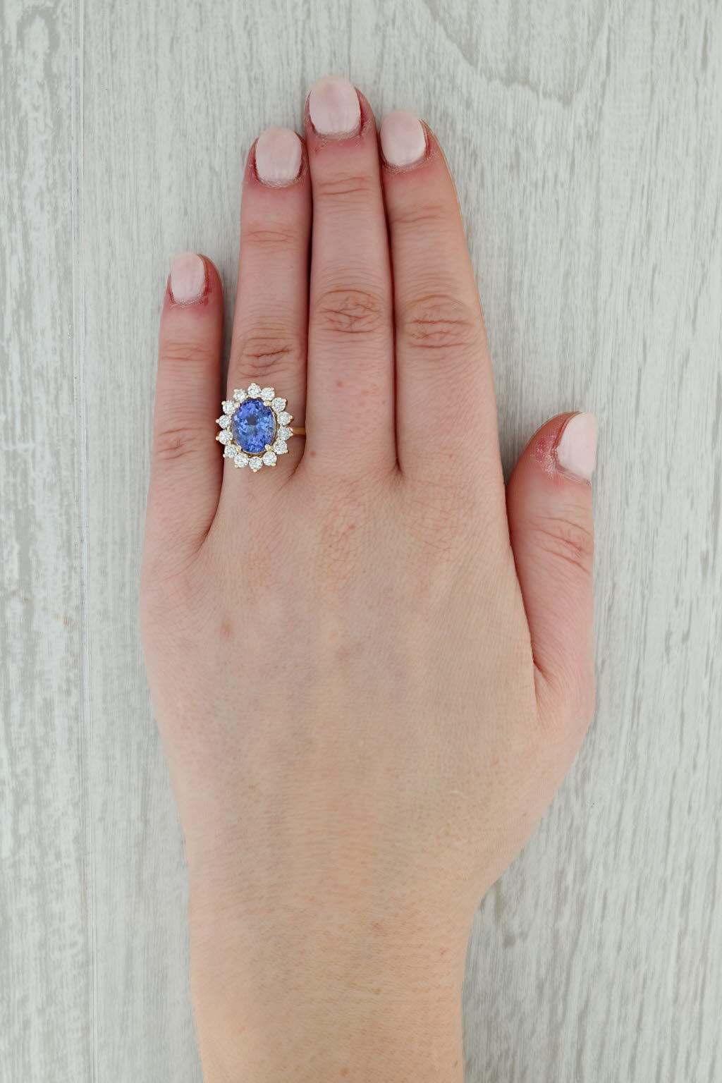 Gray Effy 4.43ctw Tanzanite Diamond Halo Ring 14k Yellow Gold Size 6.75-7