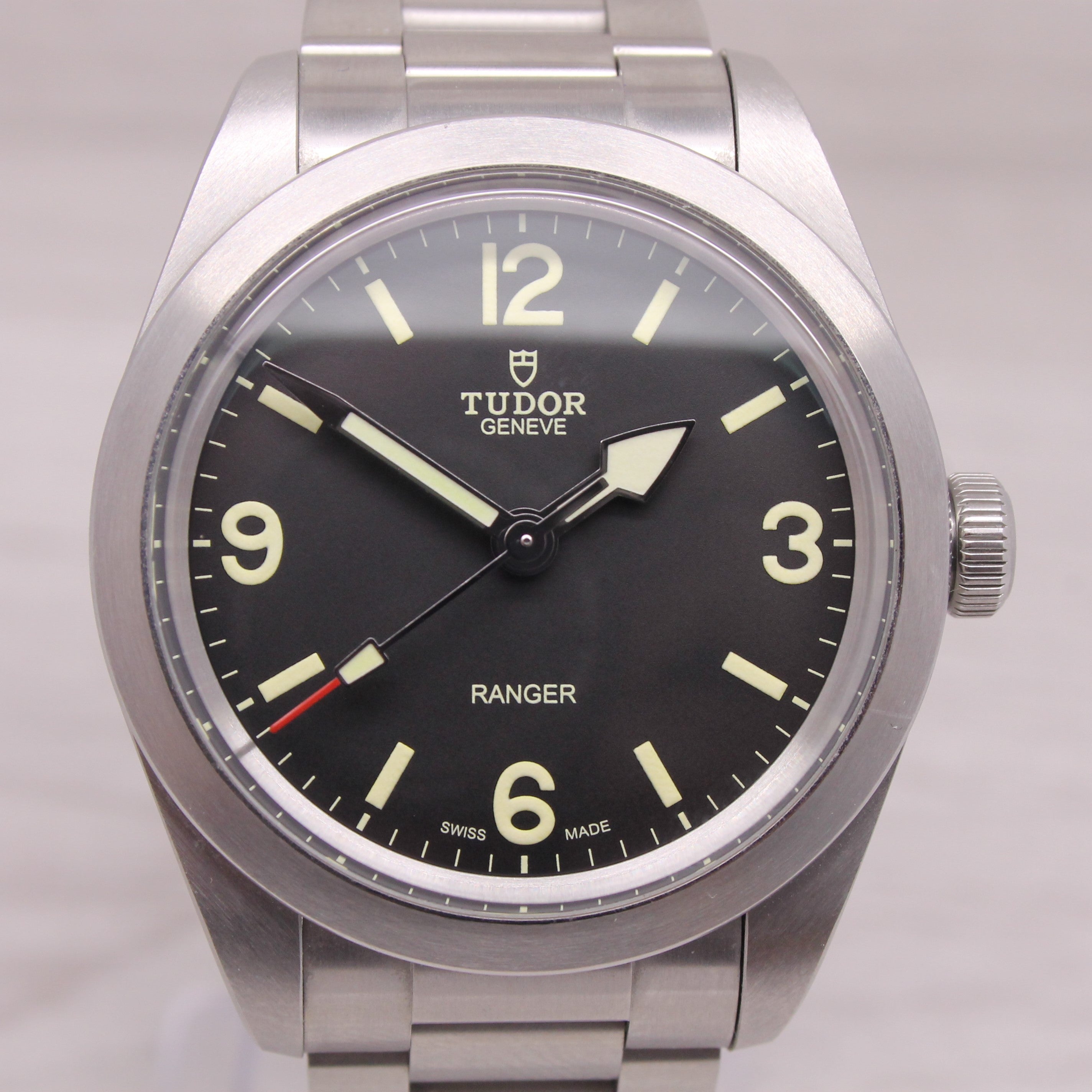 Gray Tudor Ranger 79950 39mm Steel Mens Automatic Watch w Bracelet Box Extra Links