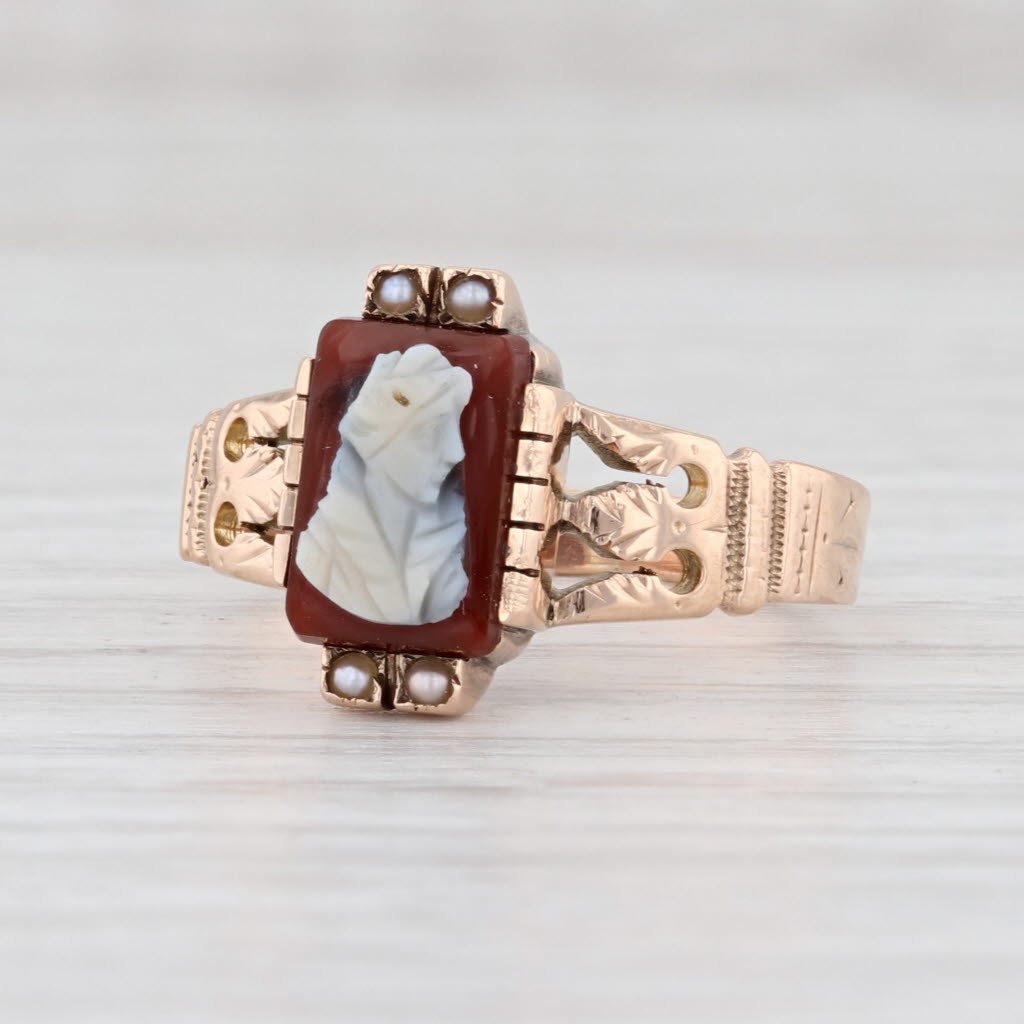 Light Gray Vintage Sardonyx Chalcedony Pearl Cameo Ring 10k Yellow Gold Size 7.25